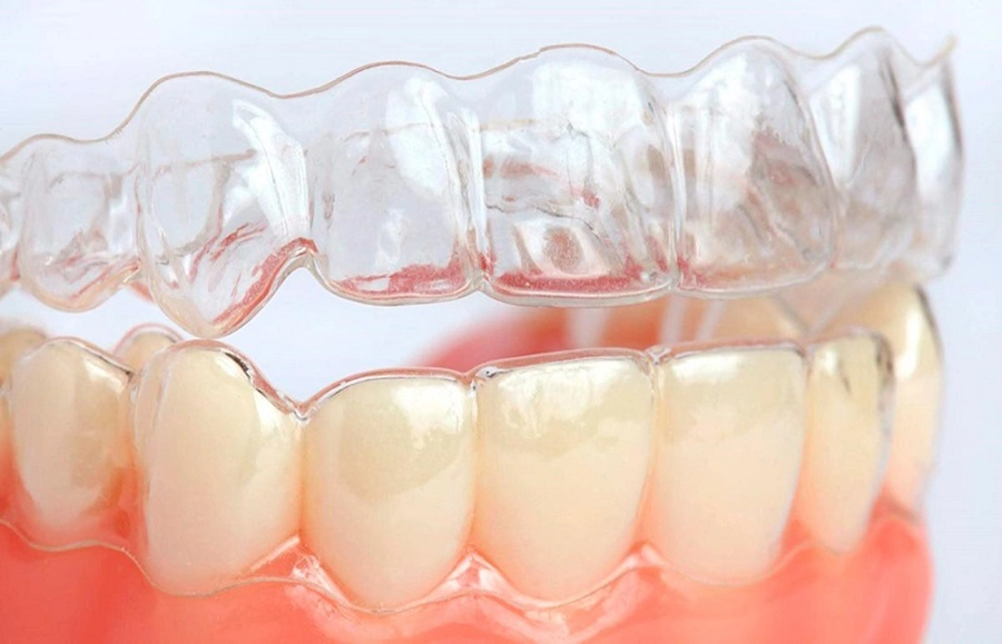 Khay Niềng Trong Suốt Thẩm Mỹ