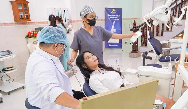 Trám răng thẩm mỹ: Giải pháp nhanh gọn cho răng sâu, mẻ